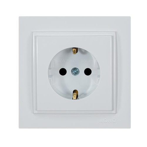 ΠΡΙΖΑ ΣΟΥΚΟ 16A ΛΕΥΚΗ ΜΕ ΠΑΙΔΙΚΗ ΠΡΟΣΤΑΣΙΑ