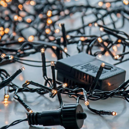 CLUSTER PRO 5.5m, 588 LED 3mm, 31V & 7.2W ADAPTOR, 8 ΠΡΟΓΡΑΜΜΑΤΑ & ΜΝΗΜΗ, ΠΡΑΣΙΝΟ PVC ΚΑΛΩΔΙΟ, ΘΕΡΜΟ ΛΕΥΚΟ LED, ΠΡΟΕΚΤΑΣΗ ΠΑΡΟΧΗΣ 3m, IP44